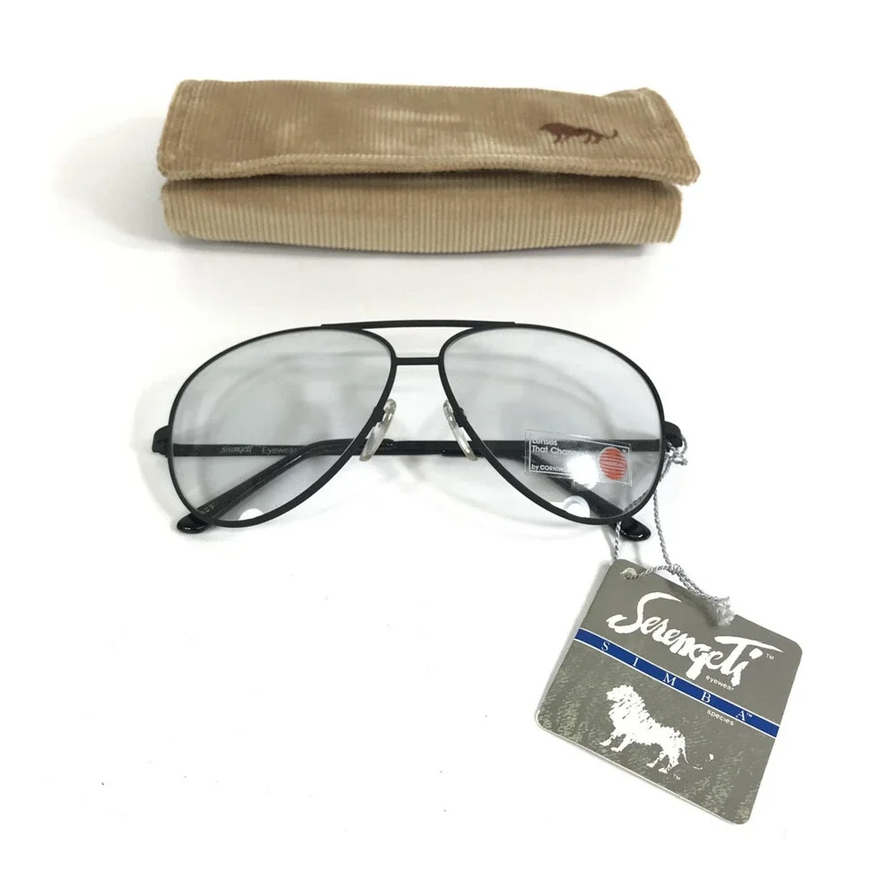 Vintage Serengeti Sunglasses Mens Matte Black Simba Species w/ Gray Photochromic
